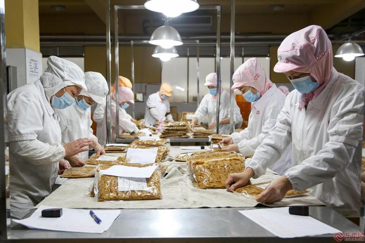南靖龙山食品工业: 政企抱团取暖共促市场复苏